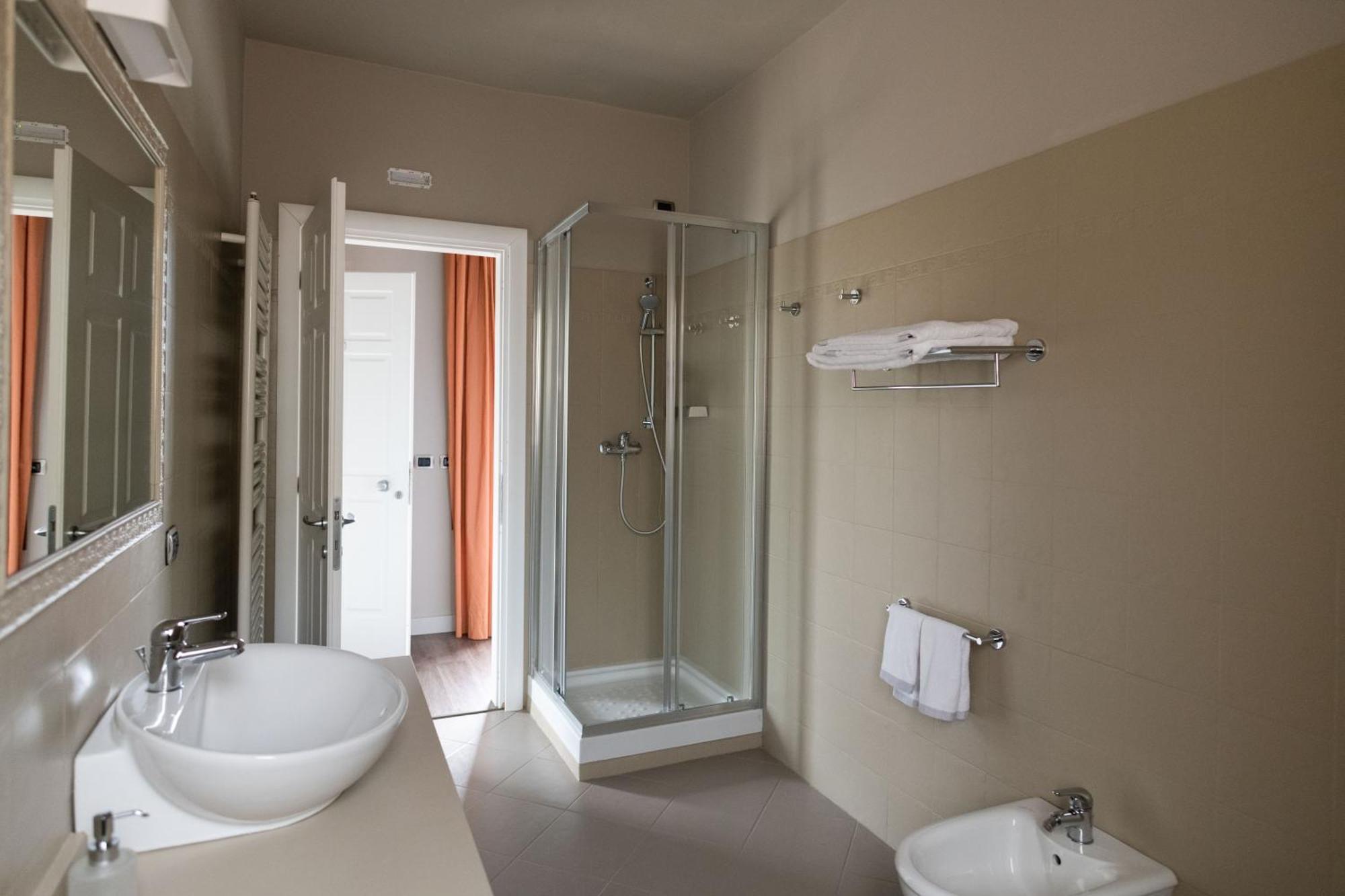 Trepiasi Hotel Cortemilia Eksteriør billede